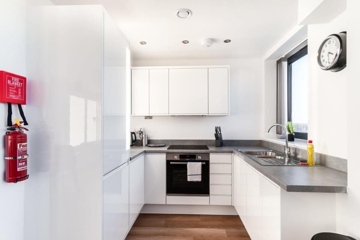 Stayzeni, Alexandra Rise Manchester 2 Bed Flat Exterior foto